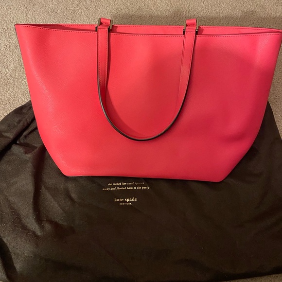 Kate Spade Tote - Picture 3 of 5